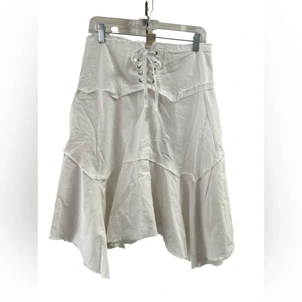 Chic White Lace-Up Midi Skirt